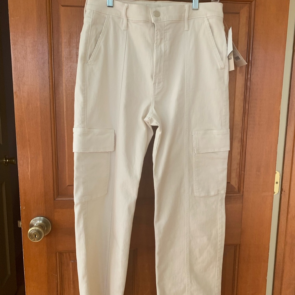 Mother NWT Cream Color Women’s Cargo Jeans Size 31 - Picture 2 of 12